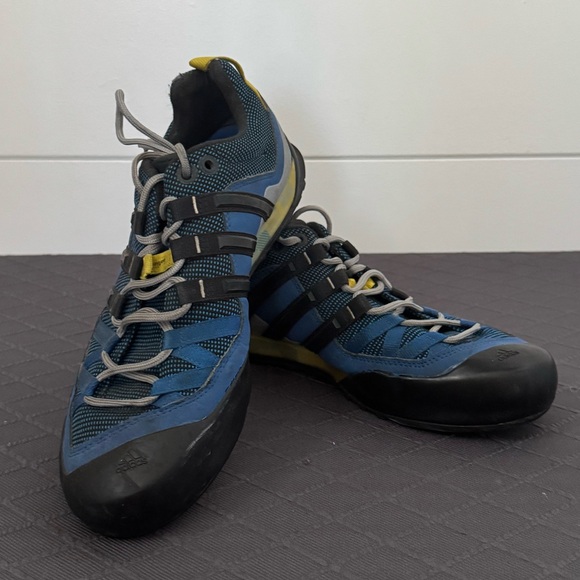 Adidas Terrex Blue and Black Athletic Shoes with Rugged Design, Ortholite Insole - Picture 1 of 9